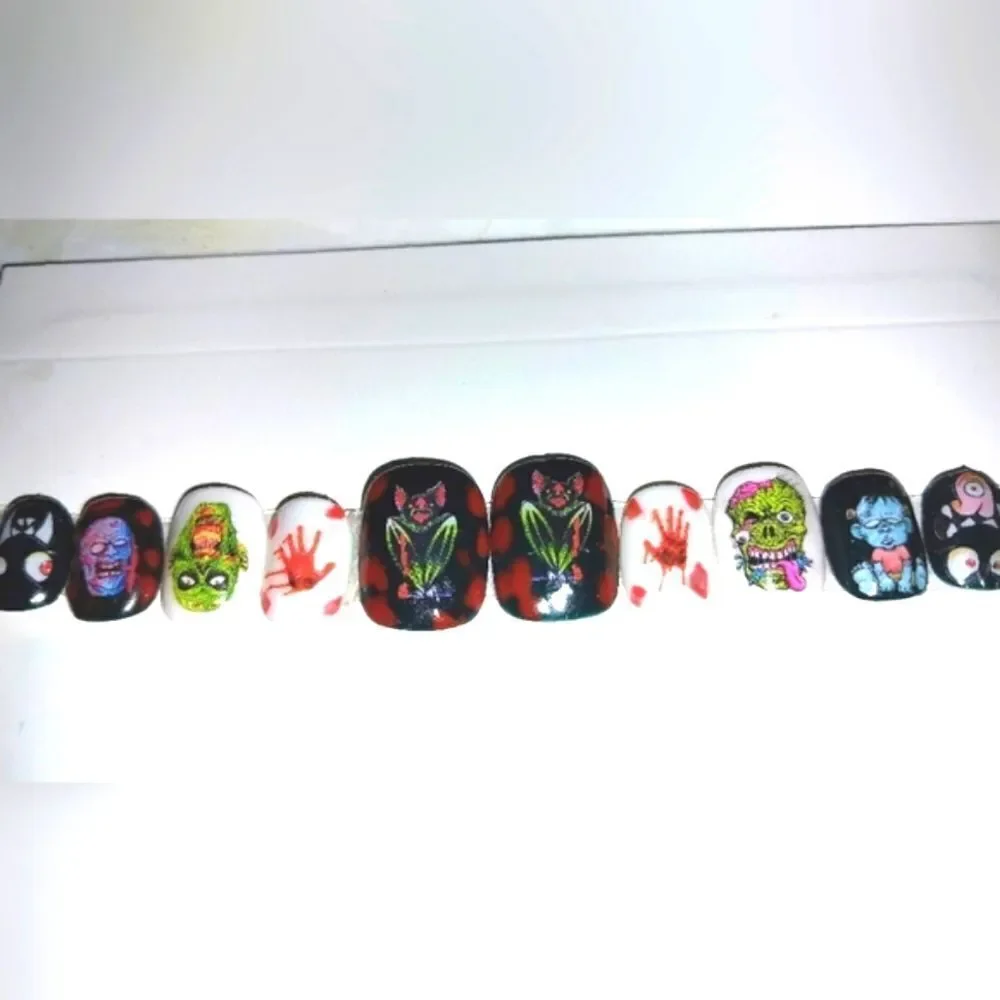 Hand crafted custom 10pc press on nails